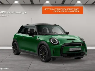Gebraucht Mini Cooper SE 135 kW (184 PS) 2023 Grün Kleinwagen