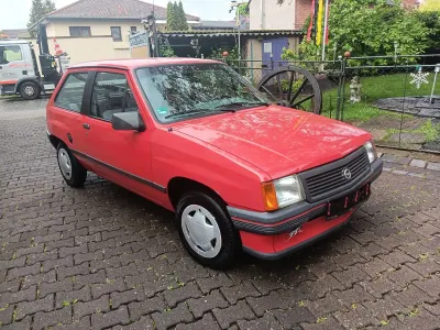 Gebraucht Opel Corsa 60 PS (44 kW) 1990 Rot Kleinwagen