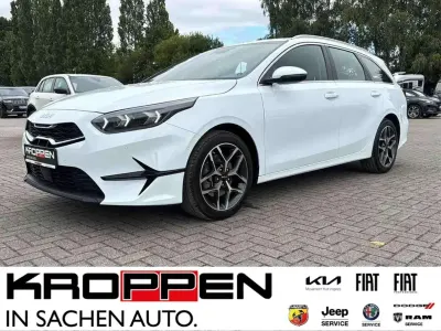 Gebraucht Kia Ceed Sportswagon Spirit 160 PS (117 kW) 2023 Cararraweiss Kombi