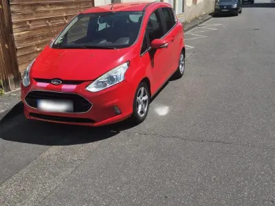 Gebraucht Ford B-MAX 119 PS (87 kW) 2012 Rot Van / Kleinbus