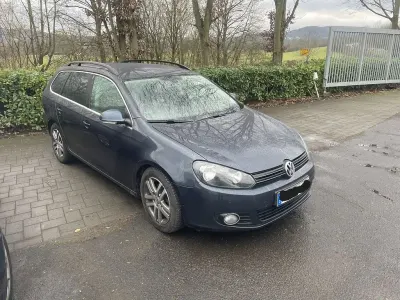 Gebraucht VW Golf VI Comfortline 122 PS (89 kW) 2009 Blau Kleinwagen