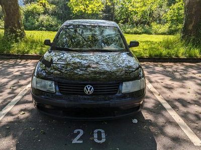 gebraucht VW Passat 1.6 Benziner