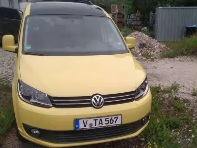 Gebraucht VW Caddy Edition 110 PS (80 kW) 2013 Gelb Van / Kleinbus