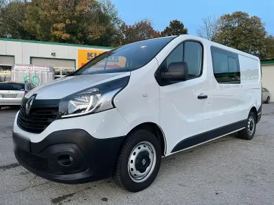 Gebraucht Renault Trafic 120 PS (88 kW) 2018 Weiß Van / Kleinbus
