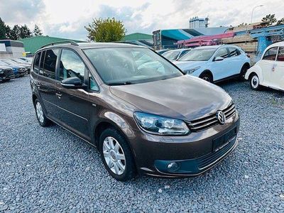 Gebraucht VW Touran Match 140 PS (102 kW) 2012 Braun Van / Kleinbus