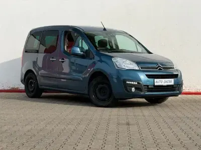 Gebraucht Citroën e-Berlingo SELECTION 120 PS (88 kW) 2016 Blau Kombi