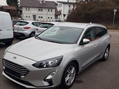 Gebraucht Ford Focus Cool & Connect 120 PS (88 kW) 2020 Silber Limousine
