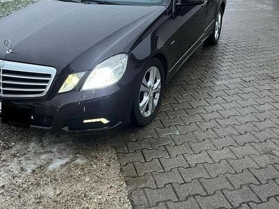 Gebraucht Mercedes E220 170 PS (125 kW) 2010 Braun Kombi