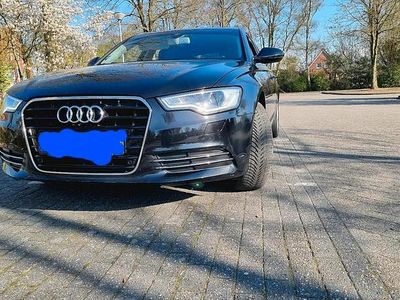 Schwarz Gebraucht 2012 Audi A6 S-Line Kombi | 7.200 € (Fairer Preis)
