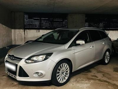 Usata Ford Focus 125 CV (91 kW) 2012 Argento Station wagon