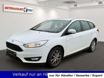 Weiß Gebraucht 2018 Ford Focus Limousine | 5.499 € (Fairer Preis)