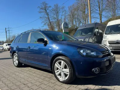 Gebraucht VW Golf VII Match 140 PS (102 kW) 2012 Blau Kombi