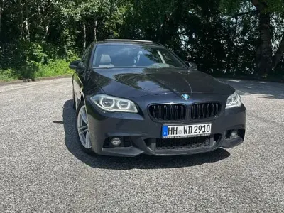 Gebraucht BMW 530 M Sport 258 PS (189 kW) 2016 Blau Kombi