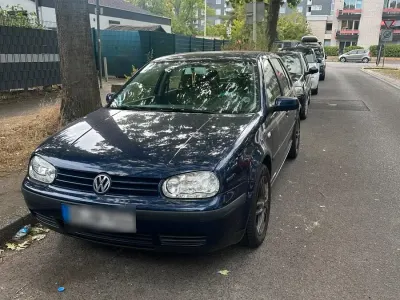 Gebraucht VW Golf IV 75 PS (55 kW) 2000 Blau Kleinwagen