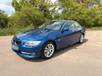 Brugt BMW 330 Performance 245 HK (180 kW) 2010 Blå Coupe