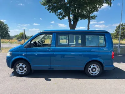 Gebraucht VW California California 140 PS (102 kW) 2010 Blau Van