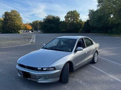 Mitsubishi Galant