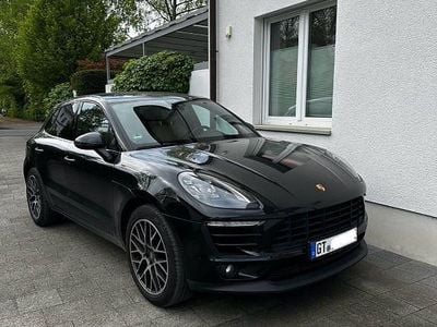 Second-hand Porsche Macan S 258 CP (189 kW) 2016 Negru SUV