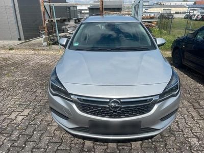 Second-hand Opel Astra 110 CP (80 kW) 2016 Argintiu Break