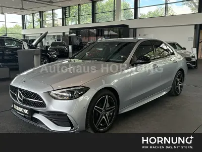 Gebraucht Mercedes C220 AMG 197 PS (144 kW) 2026 Metalliclack hightechsilber Limousine