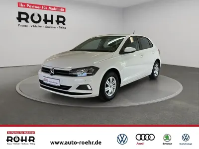 Gebraucht VW Polo Trendline 80 PS (58 kW) 2021 Weiß Kleinwagen