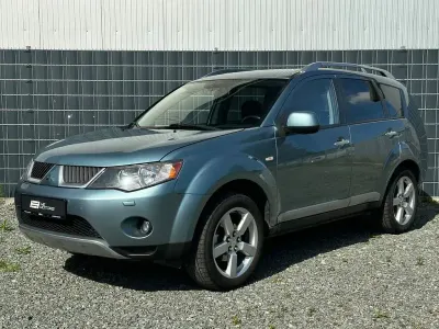 Gebraucht Mitsubishi Outlander Intense 156 PS (114 kW) 2009 Grün SUV