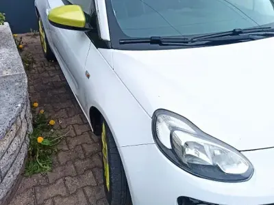 Używany Opel Adam 69 KM (50 kW) 2015 Czarny Hatchback
