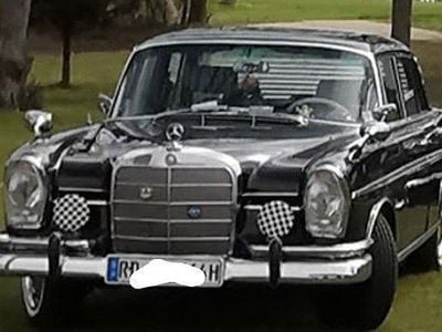 Gebraucht Mercedes 220 120 PS (88 kW) 1964 Blau Limousine