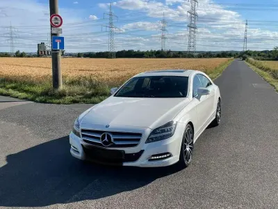Gebraucht Mercedes CLS350 265 PS (194 kW) 2012 Weiß Coupé
