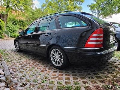 Gebraucht Mercedes 320 218 PS (160 kW) 2003 Schwarz Kombi