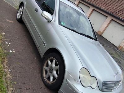 Mercedes C180