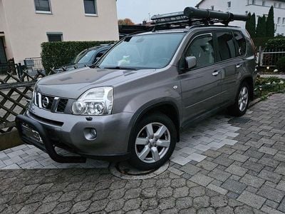 Gebraucht Nissan X-Trail 169 PS (124 kW) 2009 Grau SUV