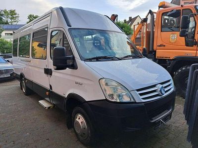 Gebraucht Iveco Daily 145 PS (106 kW) 2010 Weiß Van / Kleinbus