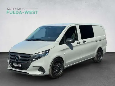 Gebraucht Mercedes Vito 237 PS (174 kW) 2024 Grau Van