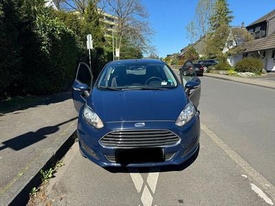 Begagnad Ford Fiesta Trend 60 HK (44 kW) 2014 Blå Halvkombi