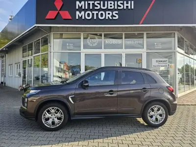 Gebraucht Mitsubishi ASX Spirit+ 150 PS (110 kW) 2020 Terrabraun SUV