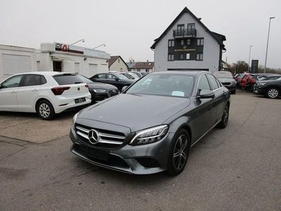 Gebraucht Mercedes C200 Avantgarde 160 PS (117 kW) 2020 Grau Limousine