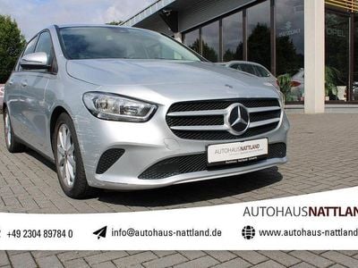 Mercedes B220