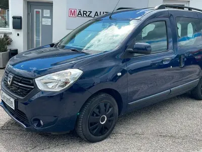 Gebraucht Dacia Dokker Comfort 116 PS (85 kW) 2019 Blau Van / Kleinbus