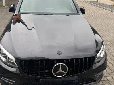 Gebraucht Mercedes GLC43 AMG AMG 367 PS (269 kW) 2016 Schwarz SUV