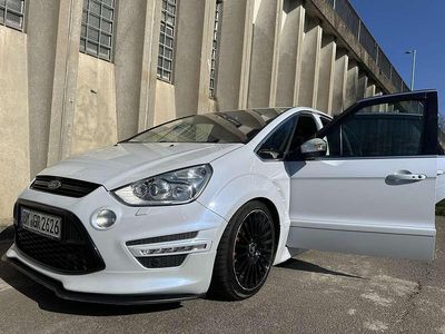 Gebraucht Ford S-MAX Titanium S 163 PS (119 kW) 2014 Weiß Van / Kleinbus