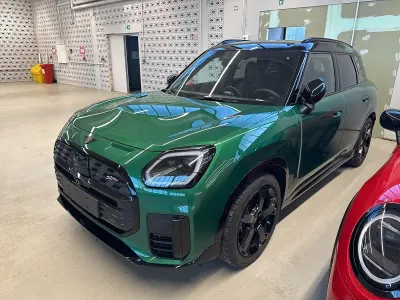 Gebraucht Mini Countryman 225 kW (306 PS) 2025 Grün SUV