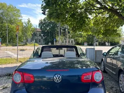 Gebraucht VW Eos 150 PS (110 kW) 2006 Blau Cabrio