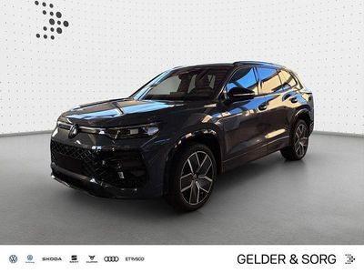 Neu VW Tayron R-line 193 PS (141 kW) 2026 Delfingrau metallic SUV