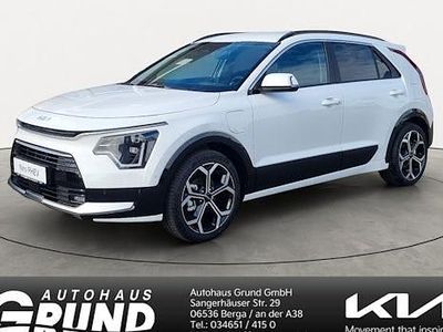 Schneeweiß Gebraucht 2024 Kia Niro Spirit SUV | 30.980 € (Superpreis)
