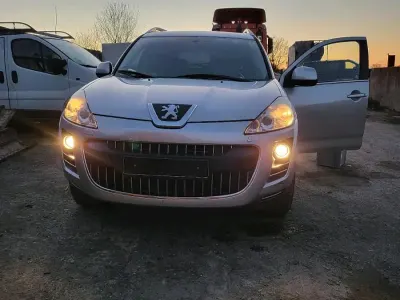Gebraucht Peugeot 4007 163 PS (119 kW) 2008 Silber SUV