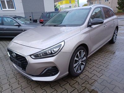 gebraucht Hyundai i30 YES! Plus