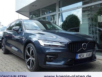 Gebraucht Volvo V60 Plus 197 PS (144 kW) 2025 Blau Kombi