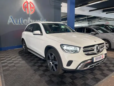 Gebraucht Mercedes GLC200 197 PS (144 kW) 2019 Weiß SUV
