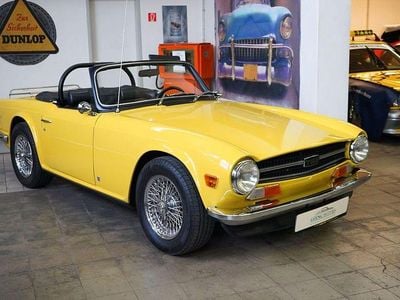 Gelb Gebraucht 1973 Triumph TR6 Cabrio | 26.550 €